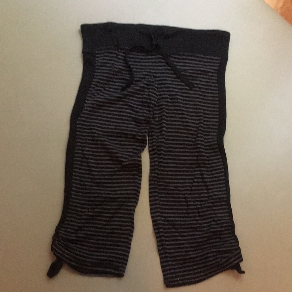 Harmonie dancewear black striped cotton warmup capri pants